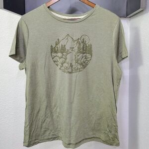 Marika Green Crew Neck Mountain Bliss Graphic Tshirt Size XLarge